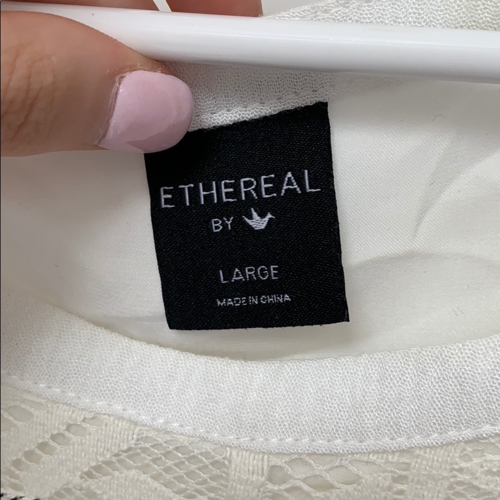 Ethereal off white tribal lace tank - Picture 8 of 8